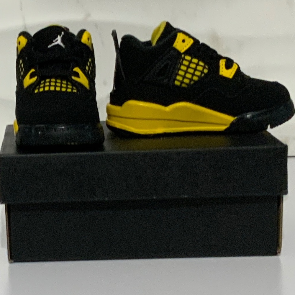 Nike Air Jordan 4 Retro TD “Thunder/Tour Yellow” 2023, size 4C